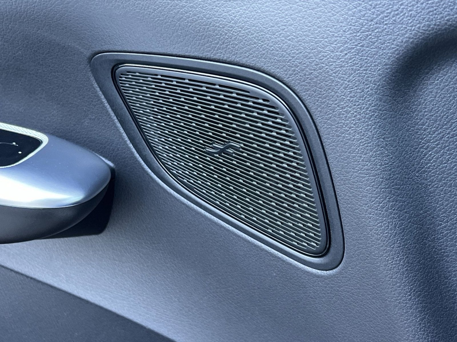 2024 Mercedes-Benz GLC GLC 300