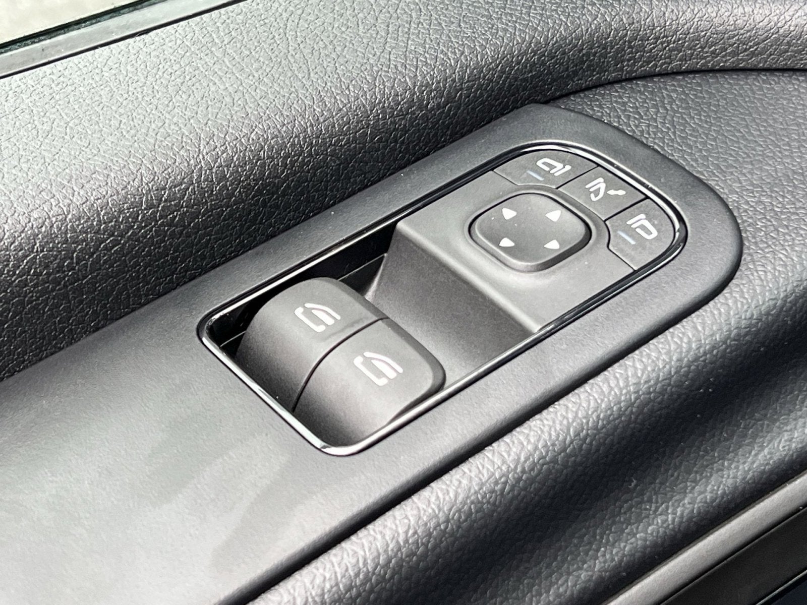 2026 Mercedes-Benz Sprinter 2500 Crew 144 WB