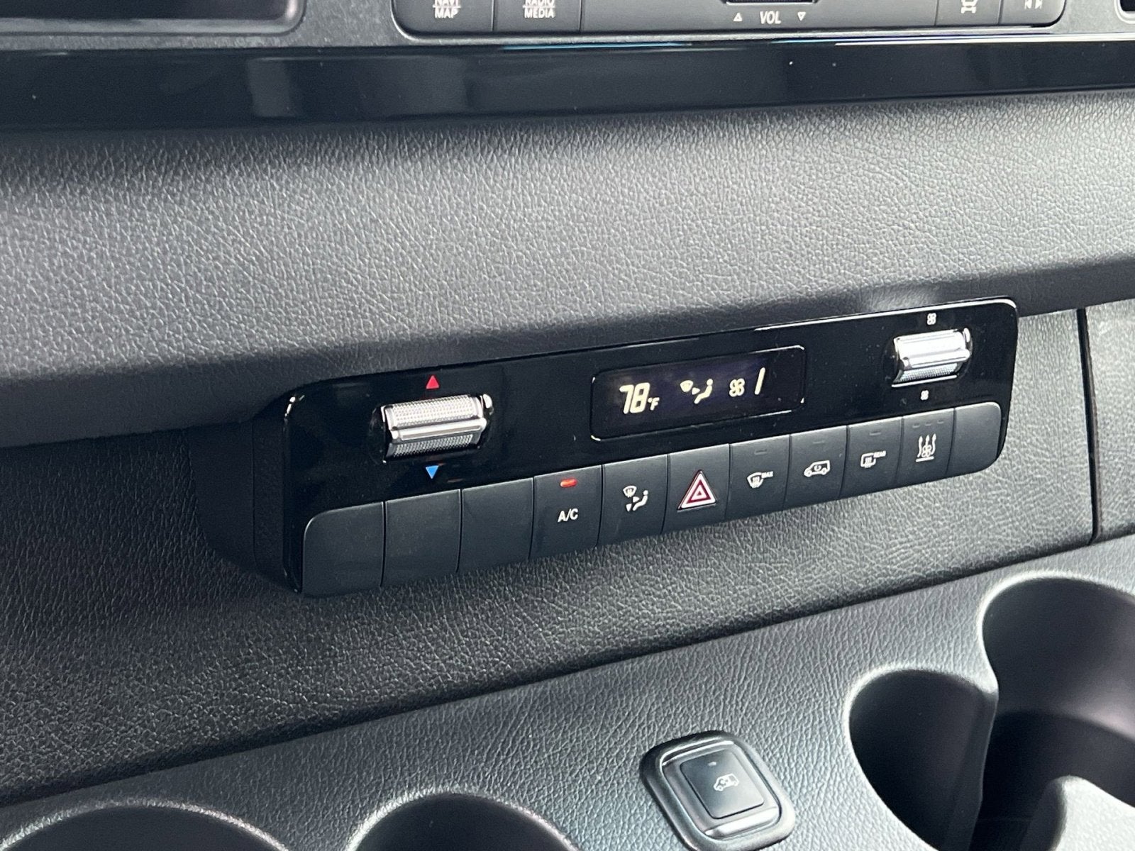 2026 Mercedes-Benz Sprinter 2500 Crew 144 WB