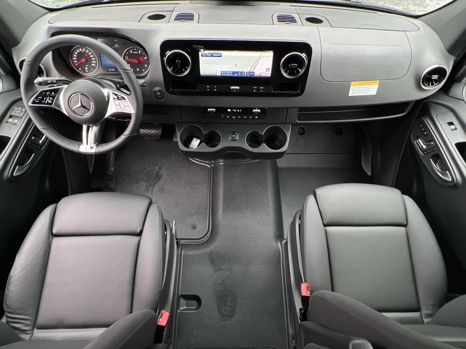 2026 Mercedes-Benz Sprinter 2500 Crew 144 WB