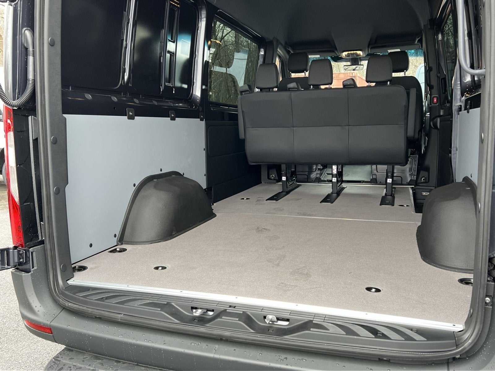 2026 Mercedes-Benz Sprinter 2500 Crew 144 WB