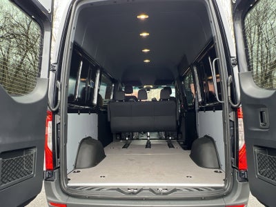 2026 Mercedes-Benz Sprinter 2500 Crew 144 WB