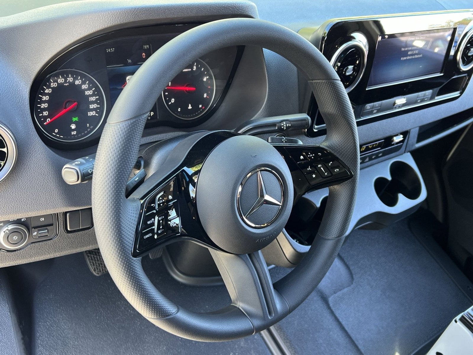 2025 Mercedes-Benz Sprinter 2500 Cargo 144 WB