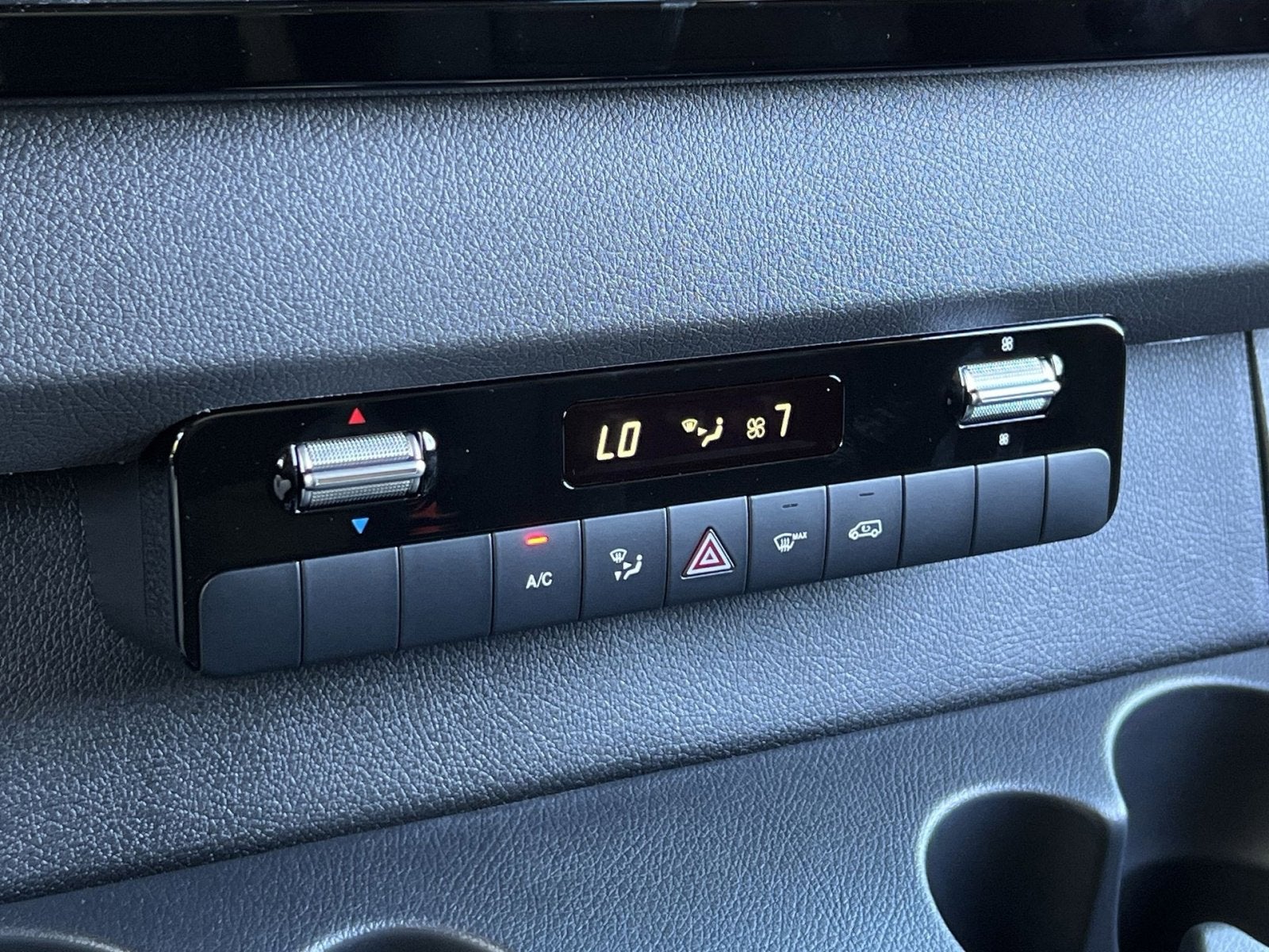 2025 Mercedes-Benz Sprinter 2500 Cargo 144 WB