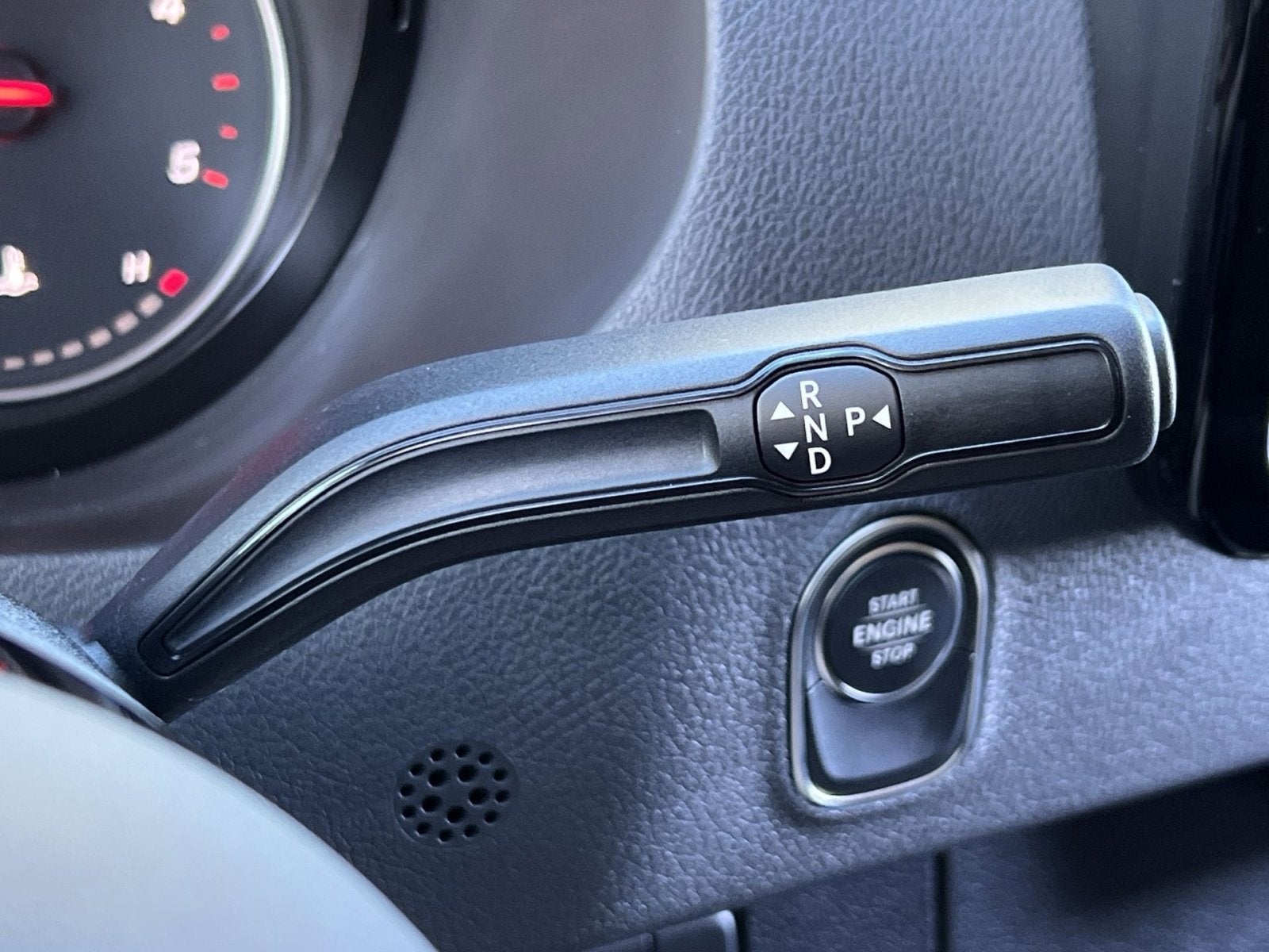 2025 Mercedes-Benz Sprinter 2500 Cargo 144 WB