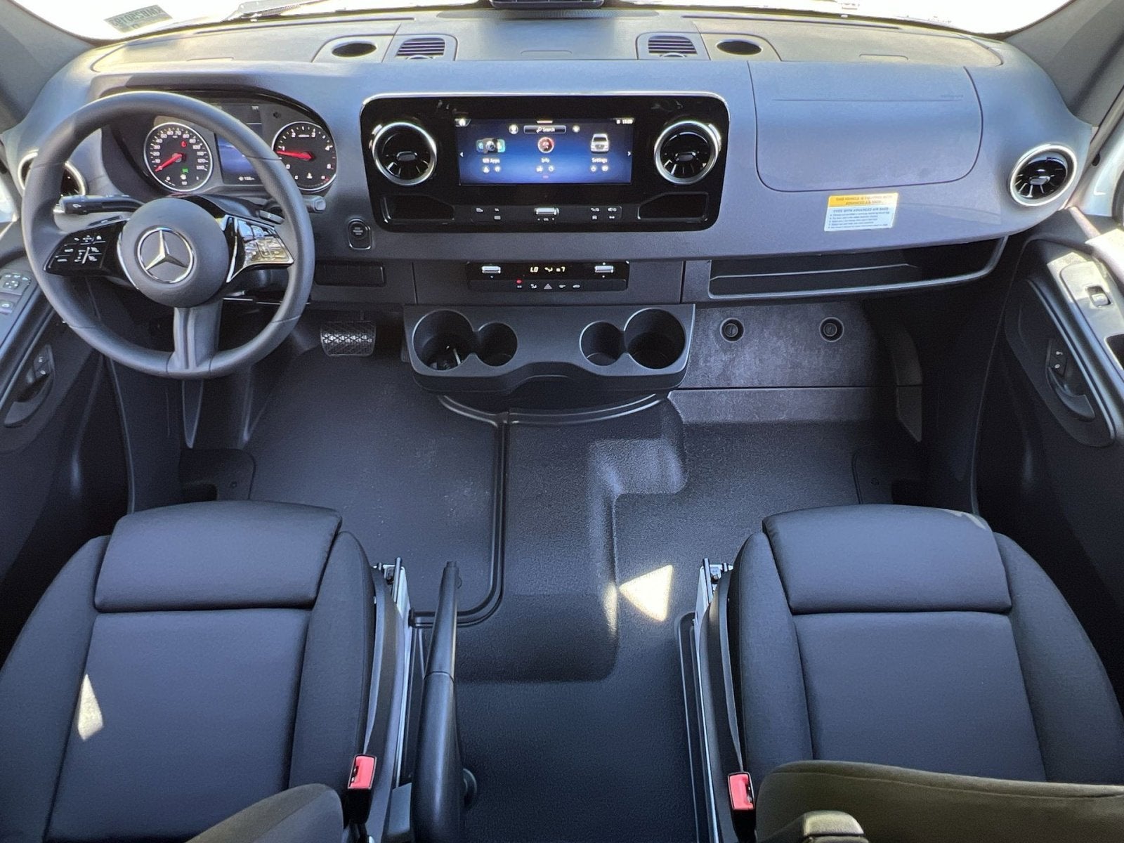 2025 Mercedes-Benz Sprinter 2500 Cargo 144 WB