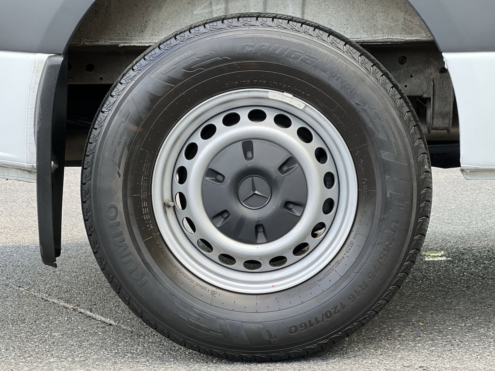 2025 Mercedes-Benz Sprinter 2500 Cargo 144 WB