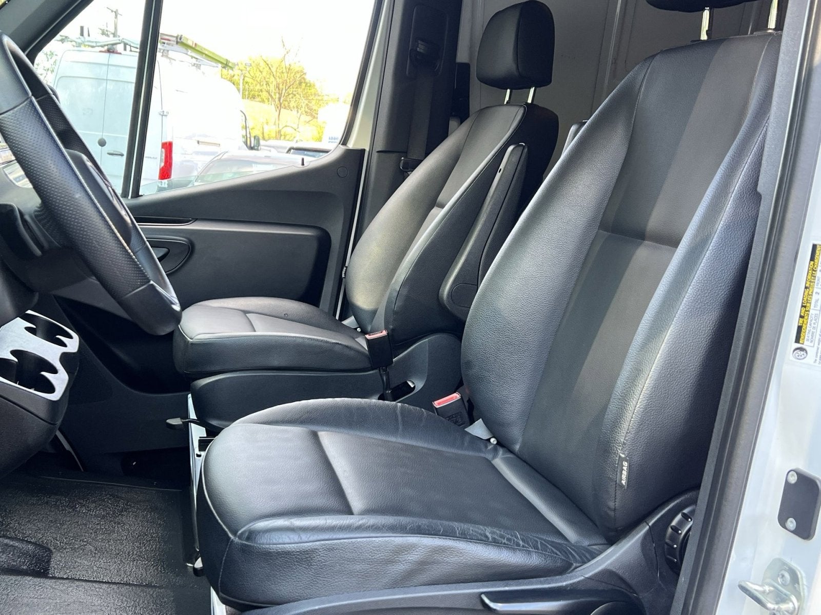 2025 Mercedes-Benz Sprinter 2500 Cargo 144 WB