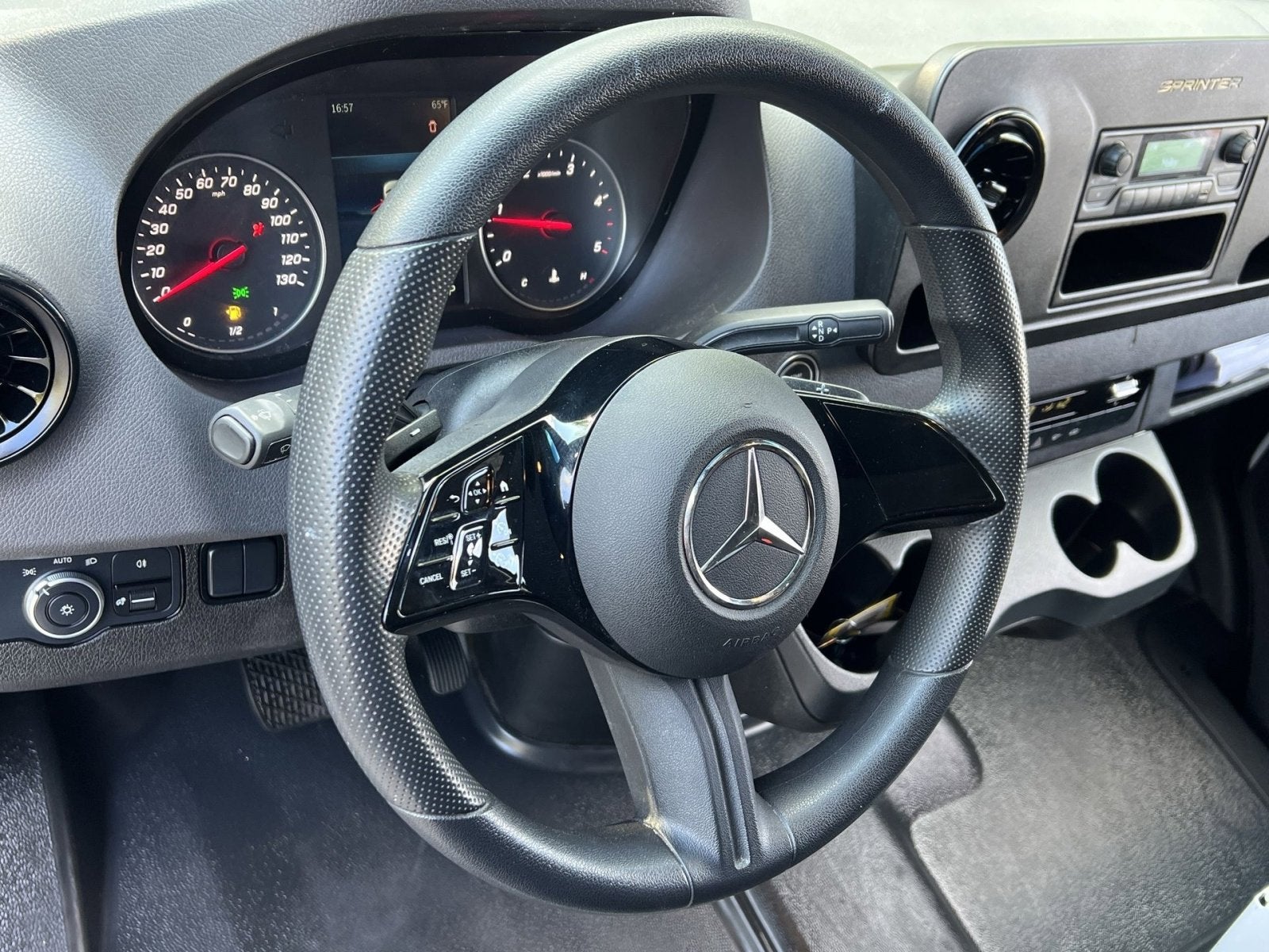 2025 Mercedes-Benz Sprinter 2500 Cargo 144 WB