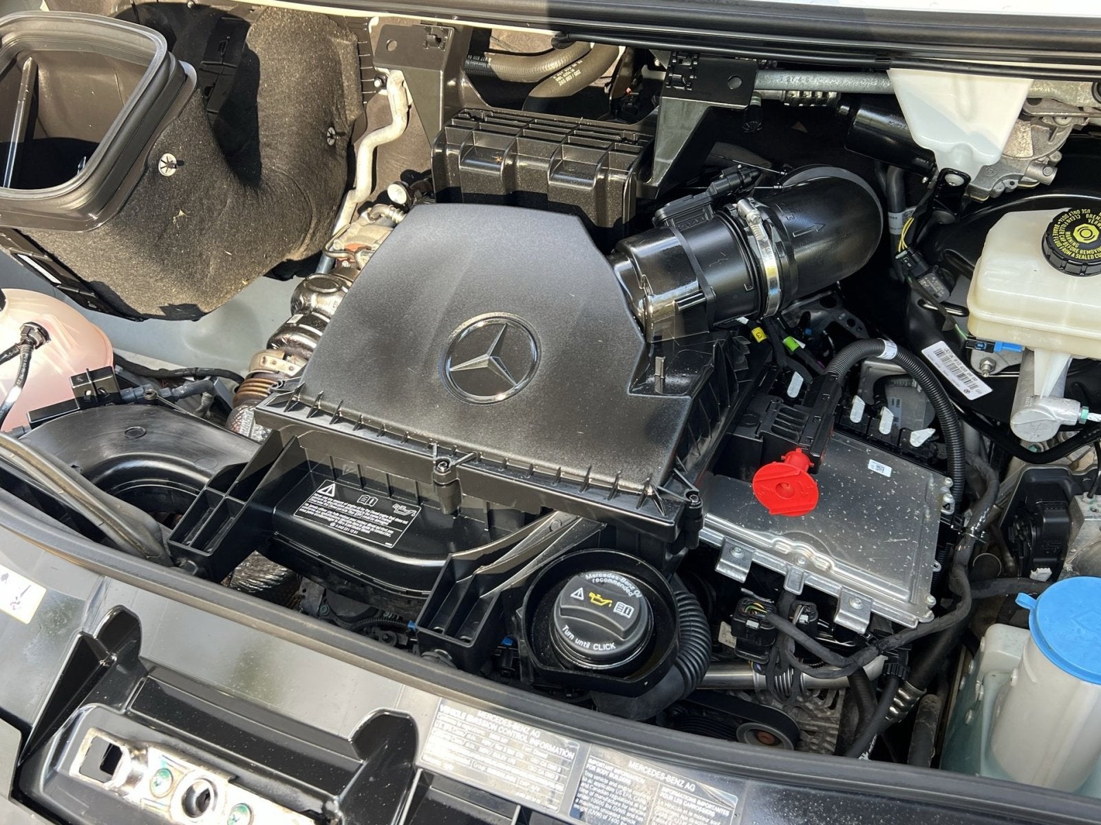 2025 Mercedes-Benz Sprinter 2500 Cargo 144 WB