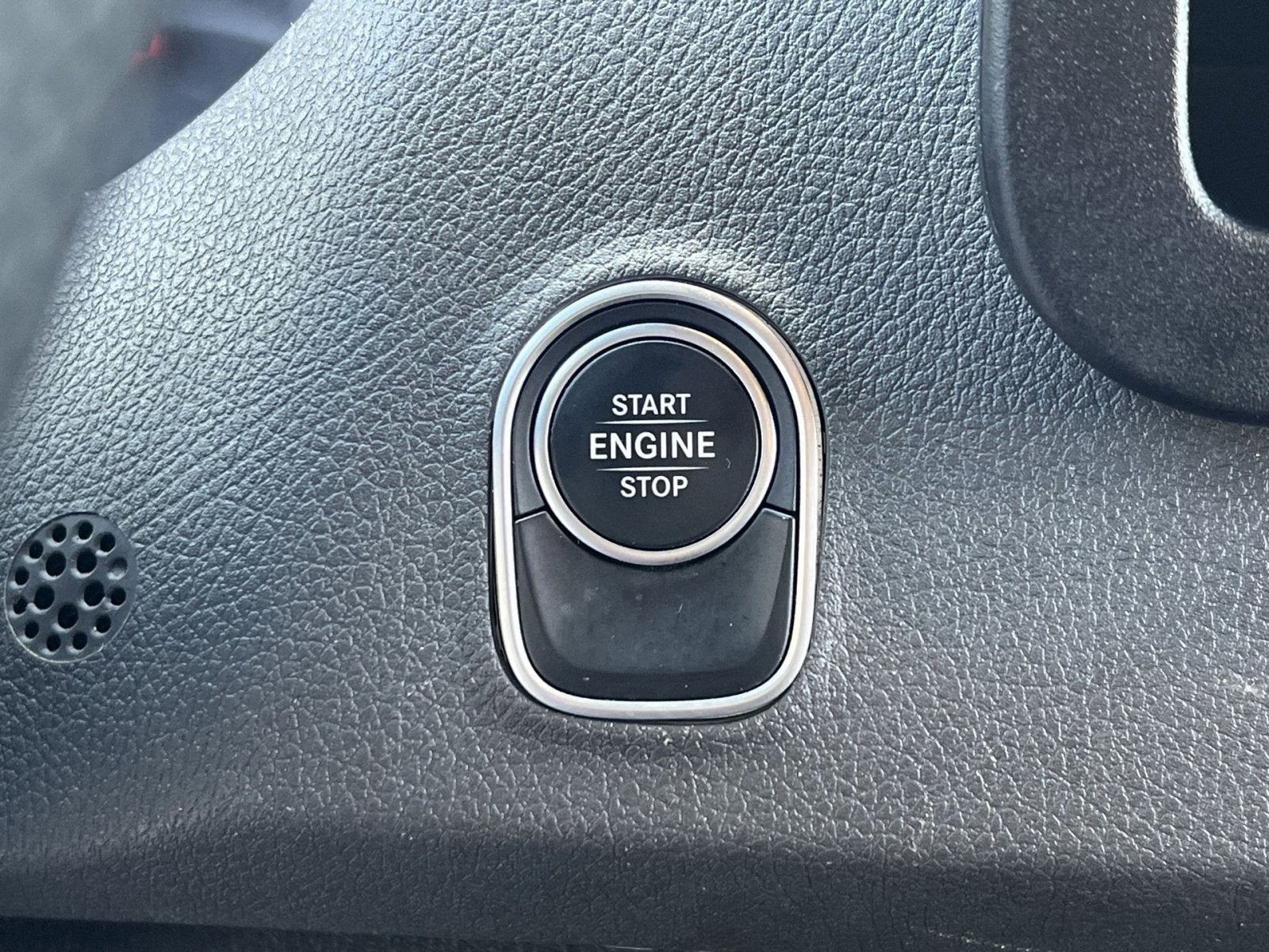 2025 Mercedes-Benz Sprinter 2500 Cargo 144 WB