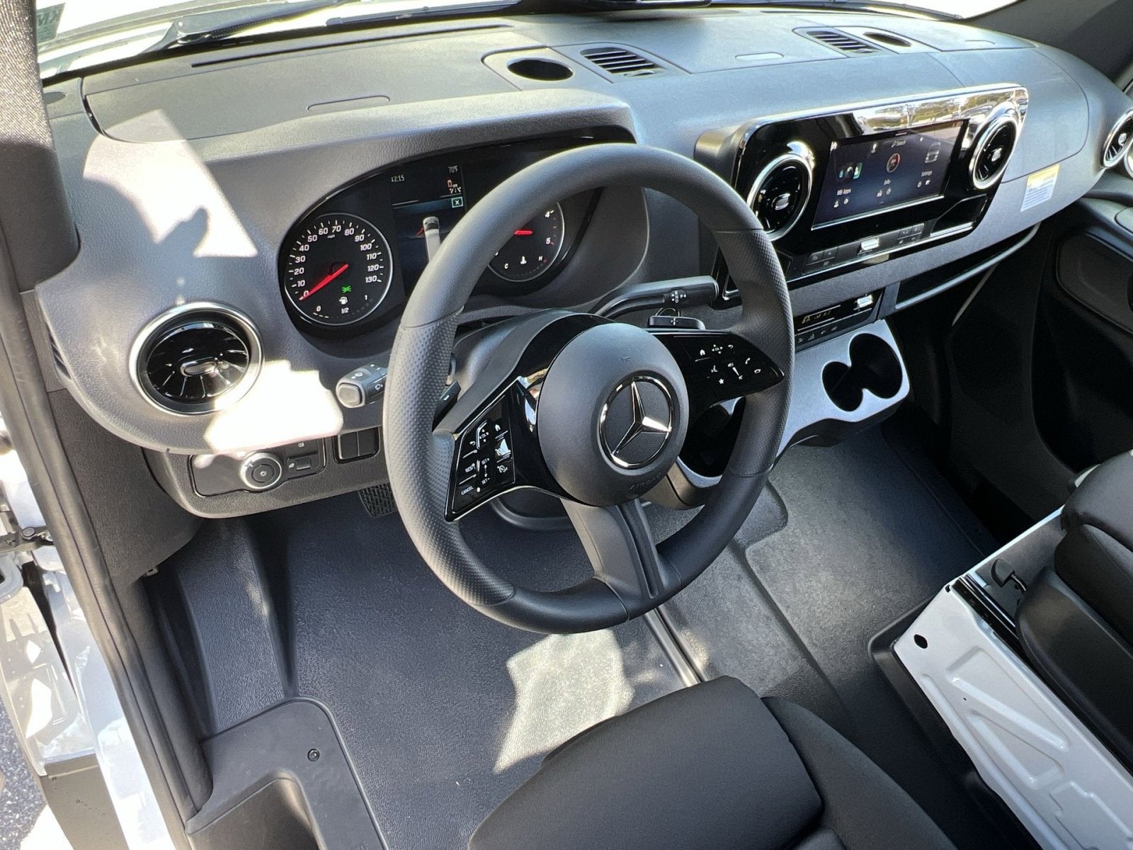 2026 Mercedes-Benz Sprinter 2500 Cargo 144 WB