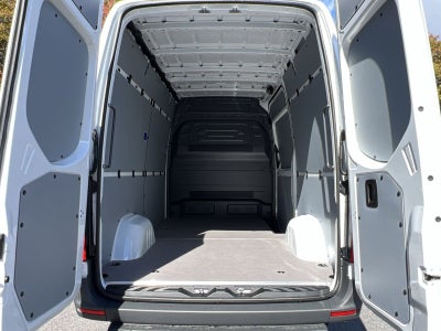 2026 Mercedes-Benz Sprinter 2500 Cargo 144 WB