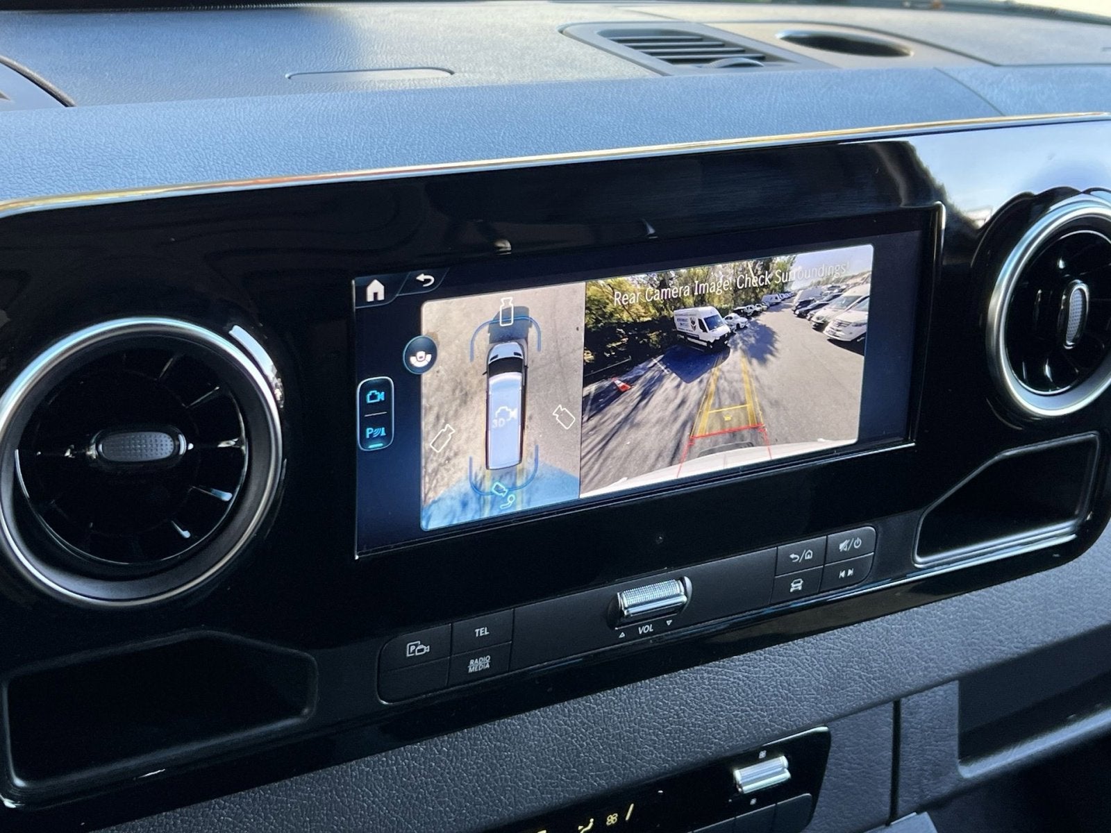 2026 Mercedes-Benz Sprinter 2500 Cargo 144 WB