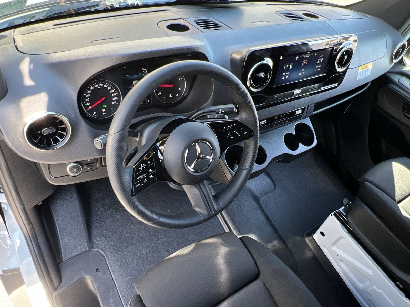 2026 Mercedes-Benz Sprinter 2500 Cargo 144 WB