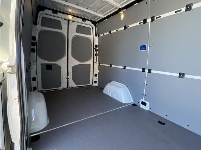 2026 Mercedes-Benz Sprinter 2500 Cargo 144 WB