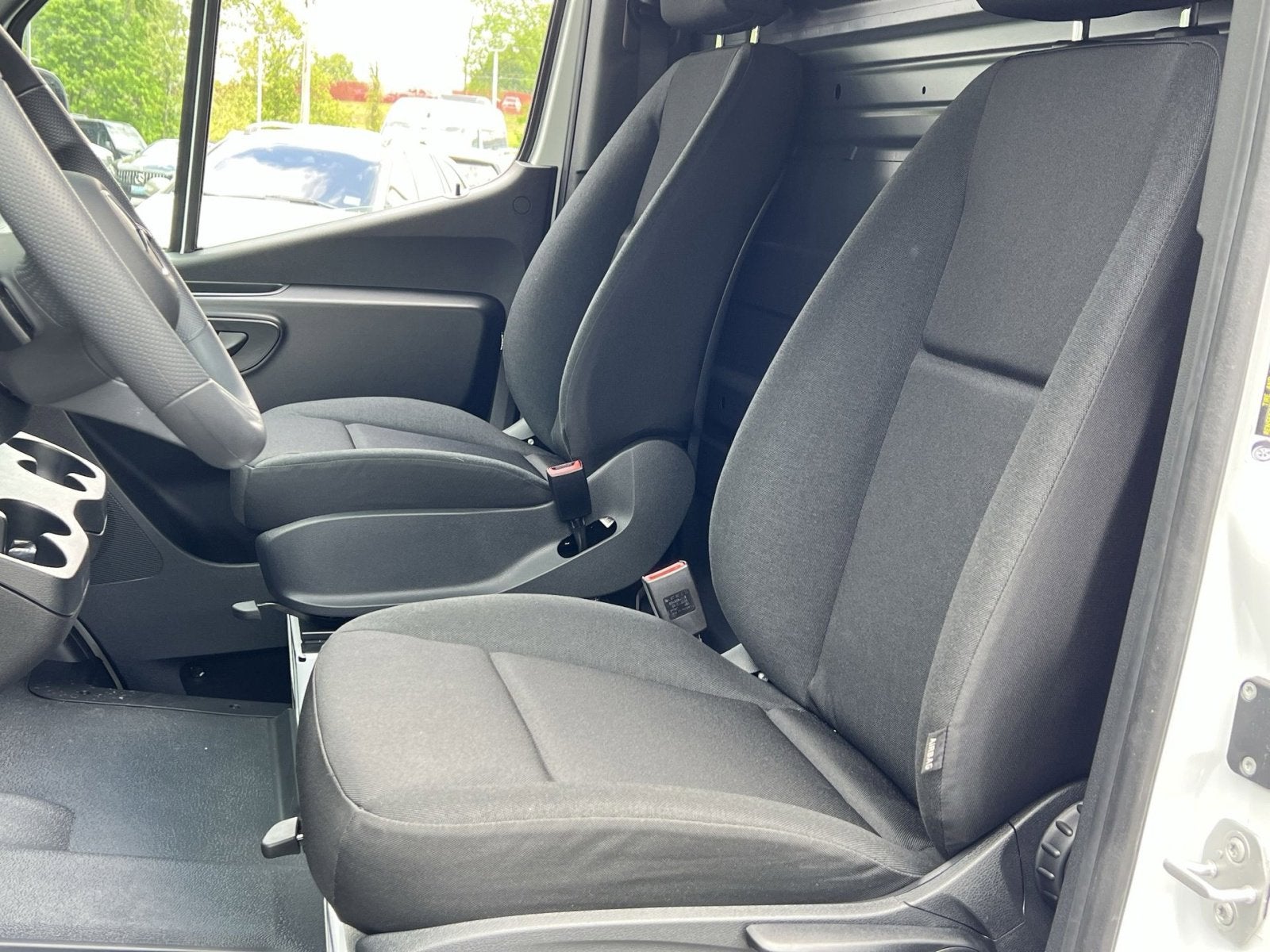 2026 Mercedes-Benz Sprinter 2500 Cargo 144 WB
