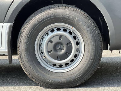 2025 Mercedes-Benz Sprinter 2500 Cargo 144 WB