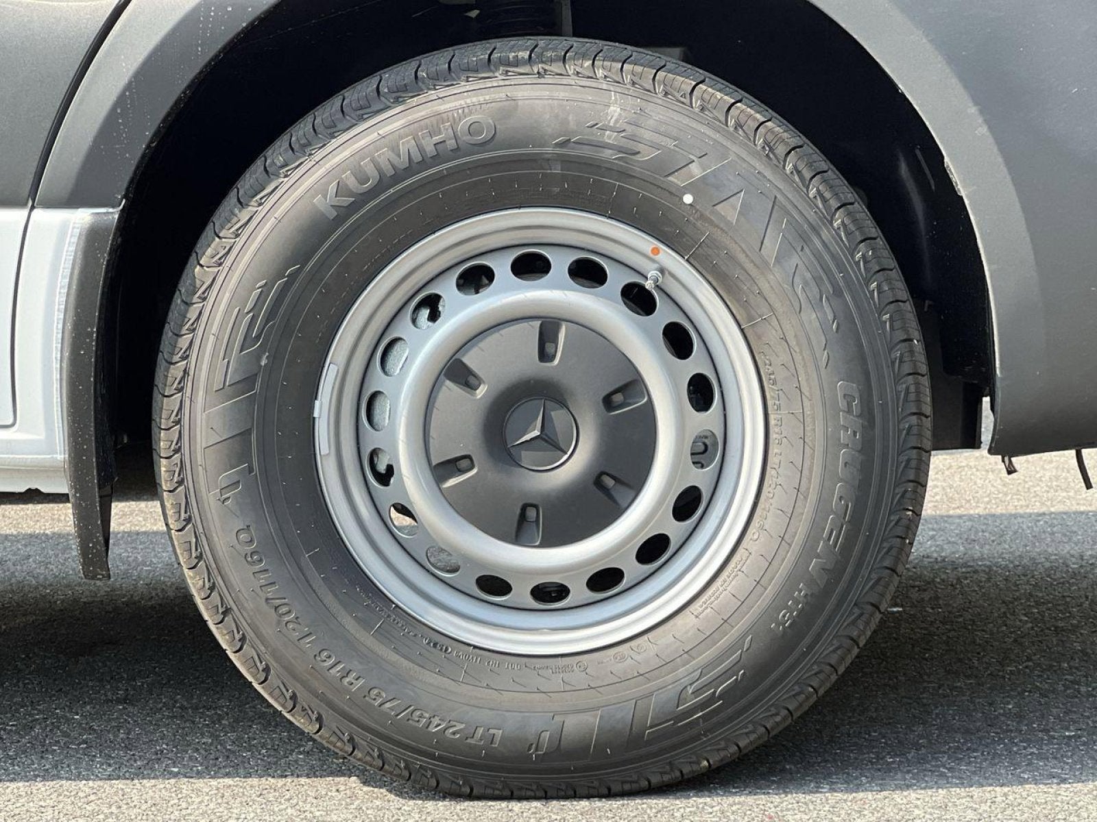 2025 Mercedes-Benz Sprinter 2500 Cargo 144 WB