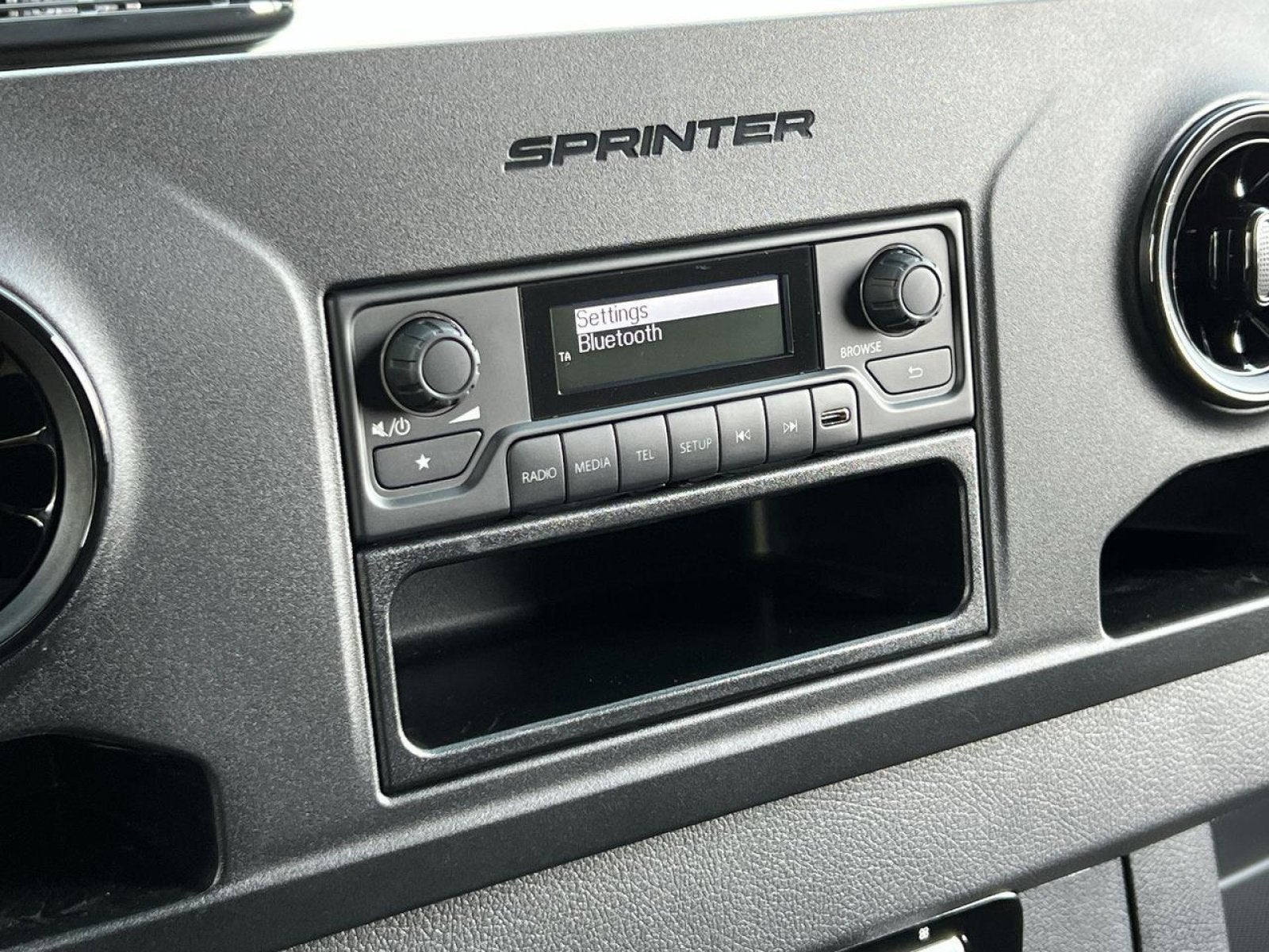 2025 Mercedes-Benz Sprinter 2500 Cargo 144 WB