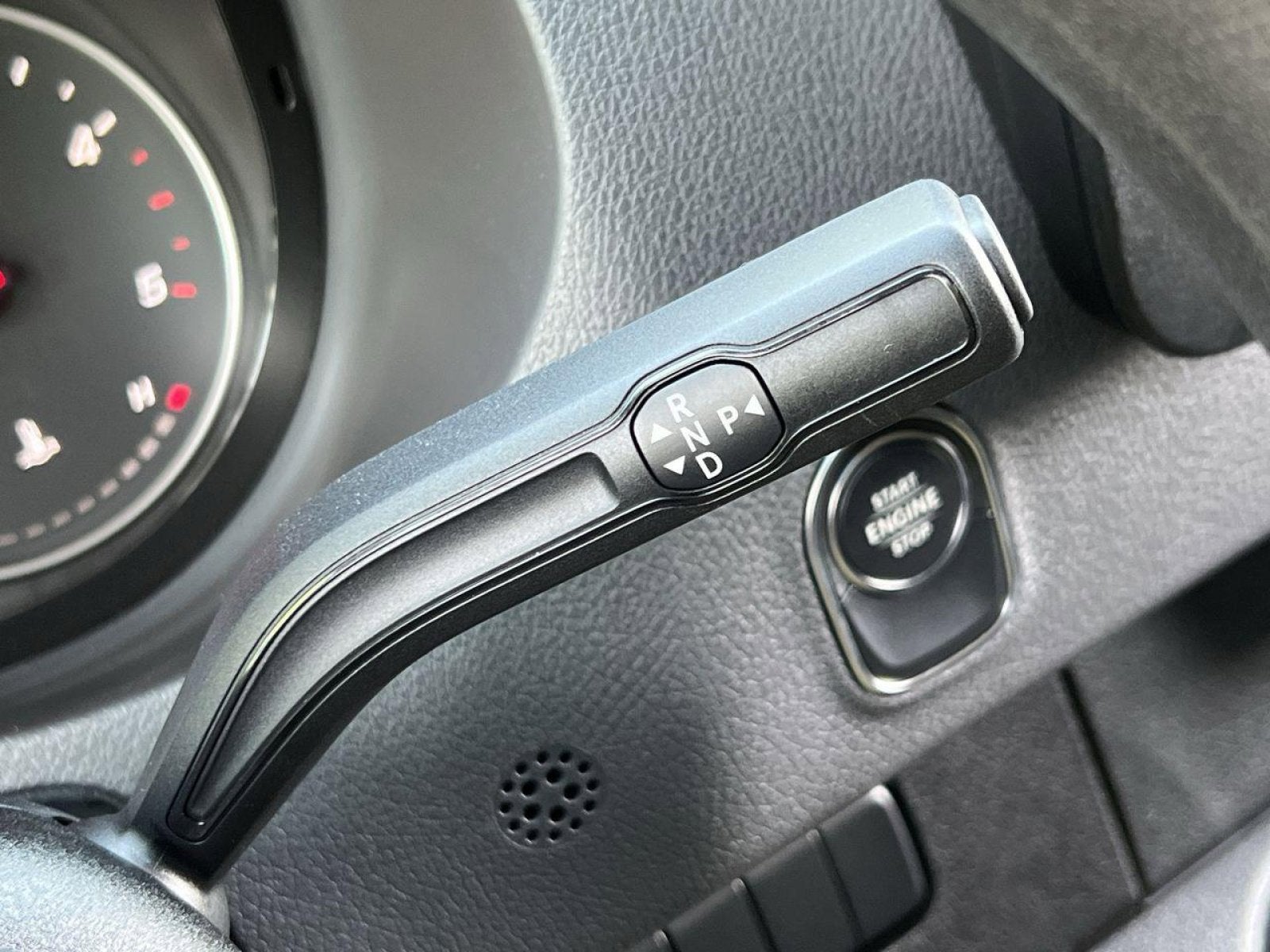 2025 Mercedes-Benz Sprinter 2500 Cargo 144 WB