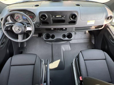 2025 Mercedes-Benz Sprinter 2500 Cargo 144 WB