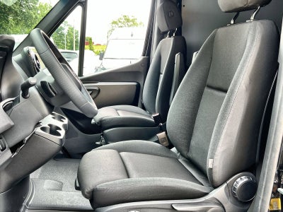 2025 Mercedes-Benz Sprinter 2500 Cargo 144 WB