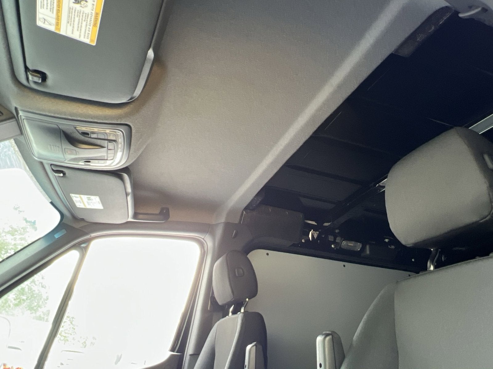 2025 Mercedes-Benz Sprinter 2500 Cargo 144 WB