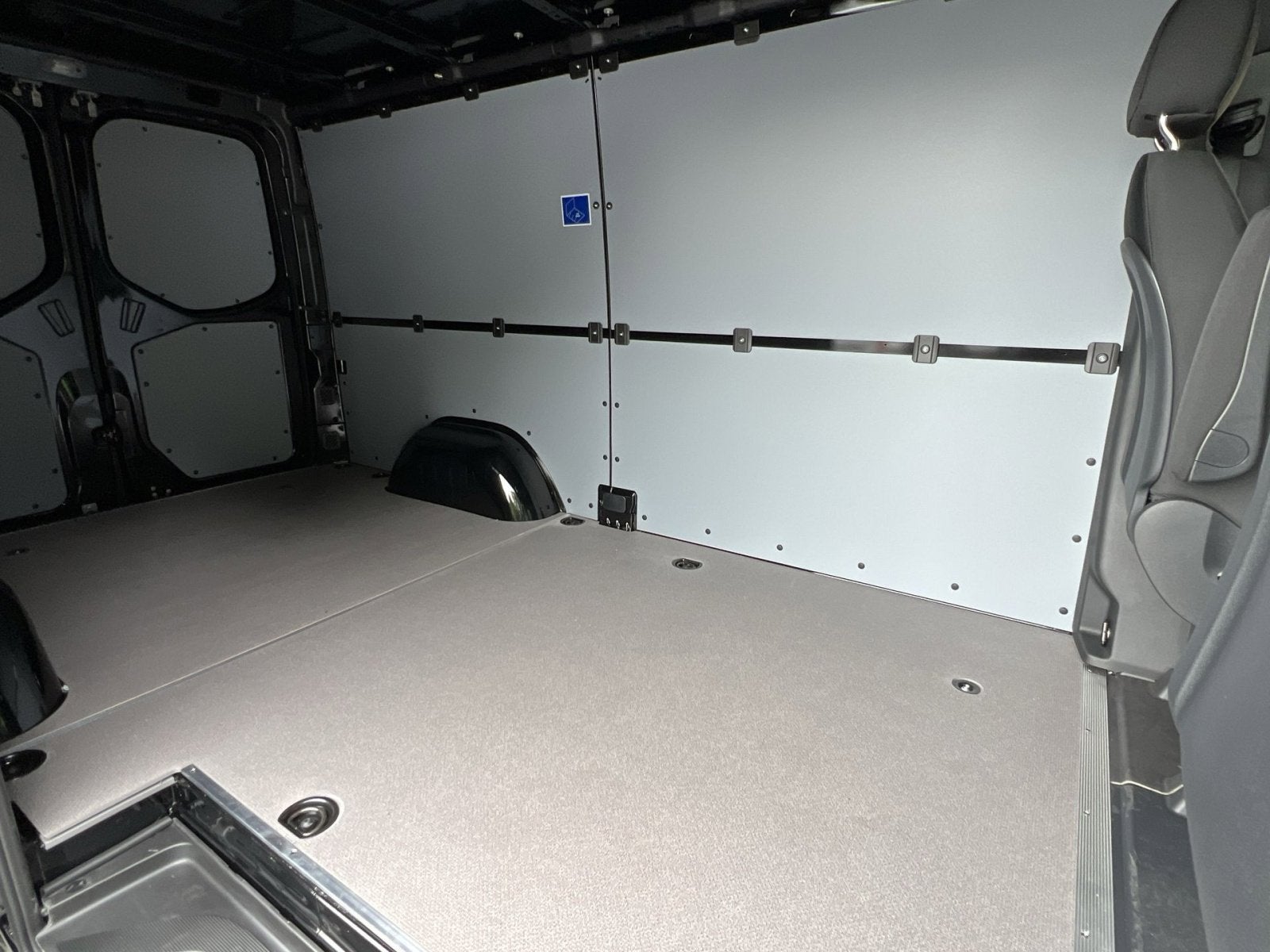 2025 Mercedes-Benz Sprinter 2500 Cargo 144 WB