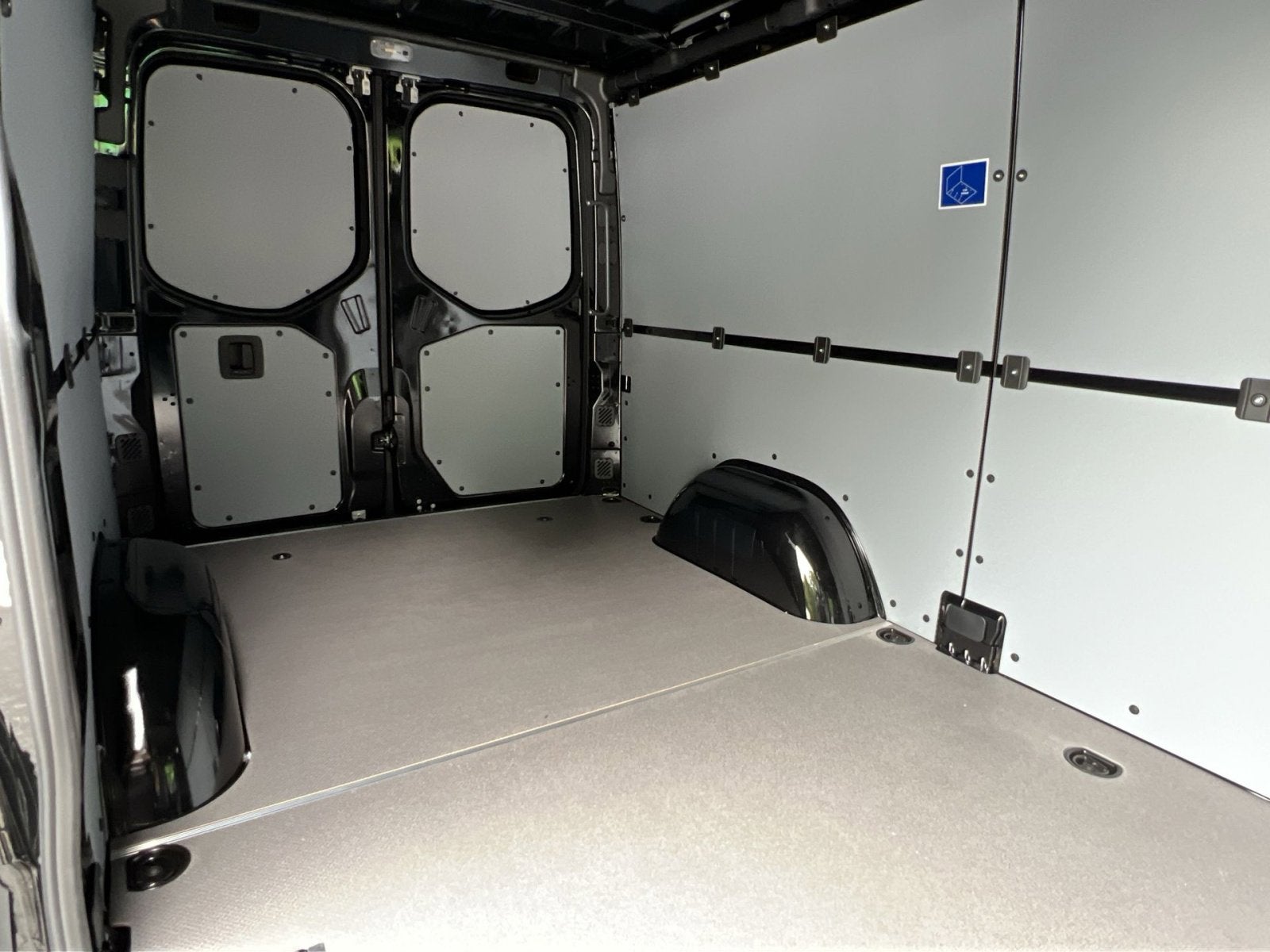 2025 Mercedes-Benz Sprinter 2500 Cargo 144 WB