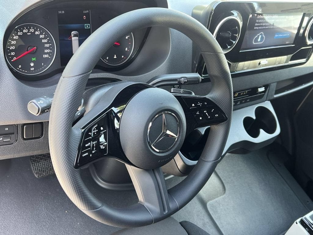 2025 Mercedes-Benz Sprinter 2500 Cargo 144 WB