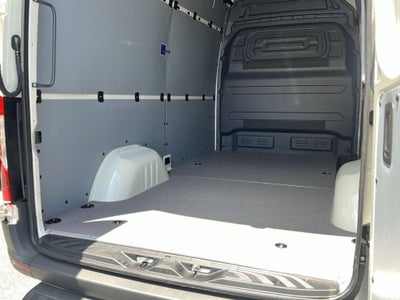 2025 Mercedes-Benz Sprinter 2500 Cargo 144 WB