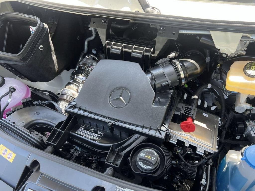 2025 Mercedes-Benz Sprinter 2500 Cargo 144 WB