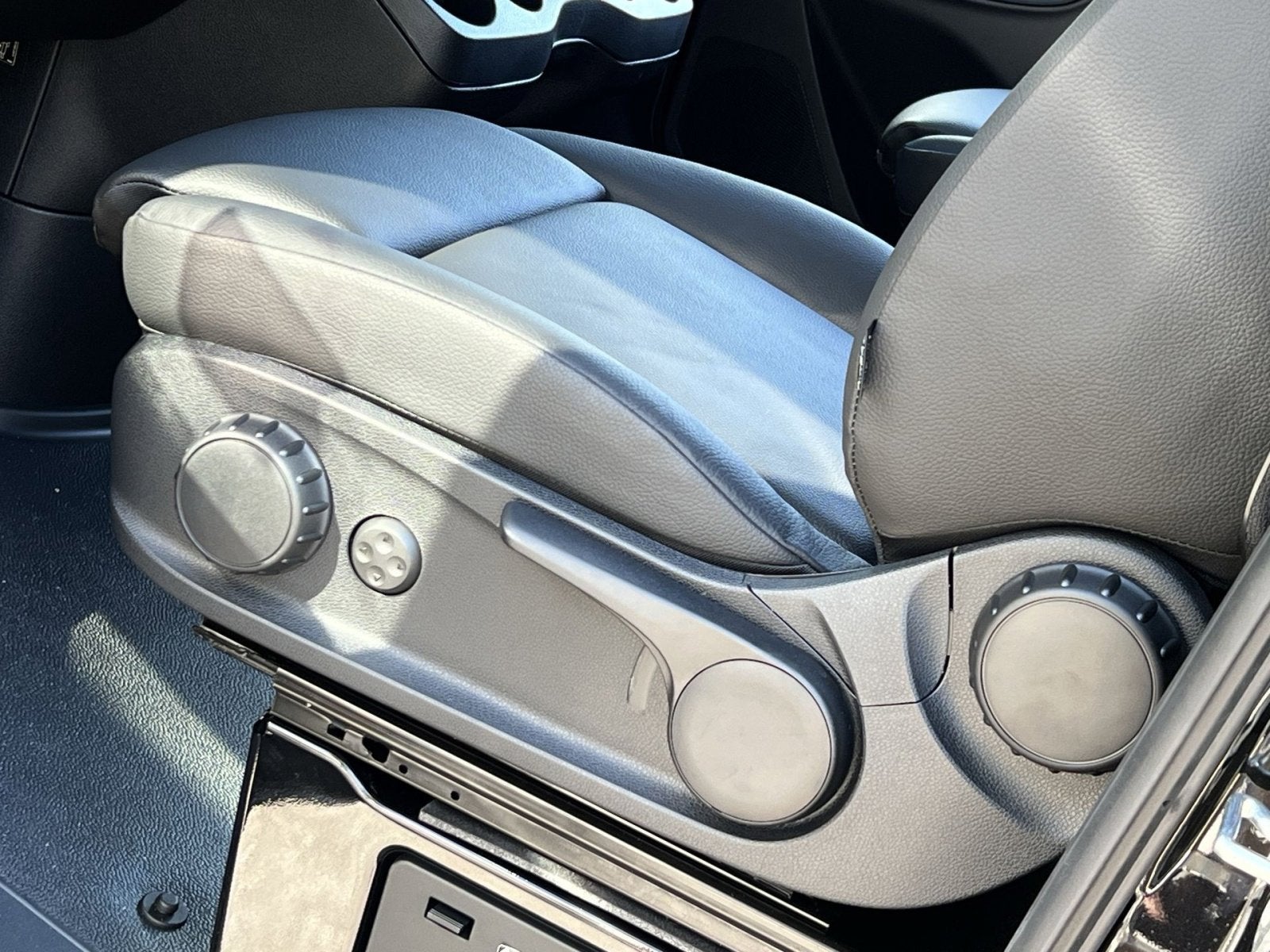 2025 Mercedes-Benz Sprinter 2500 Cargo 144 WB