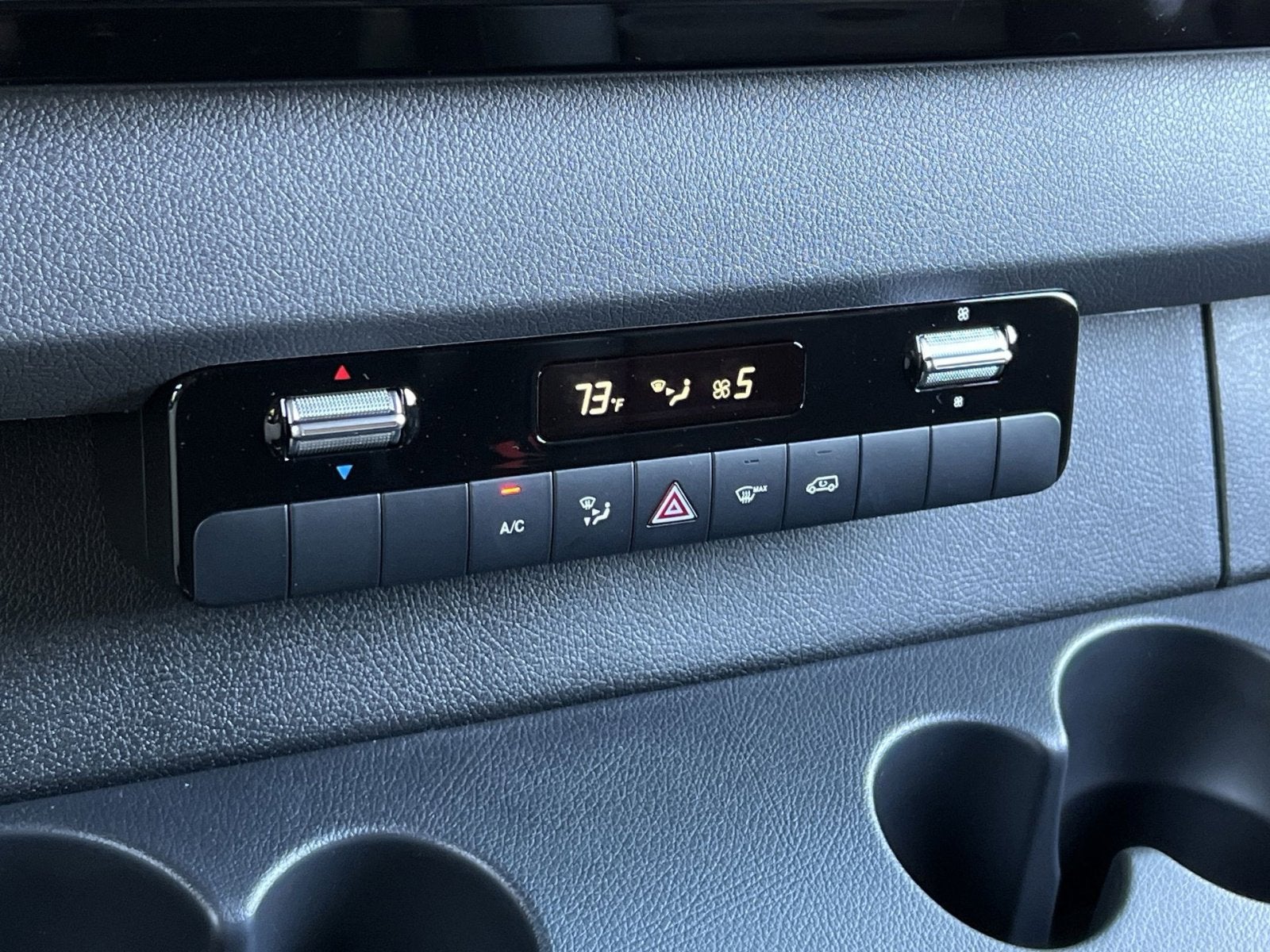 2025 Mercedes-Benz Sprinter 2500 Cargo 144 WB