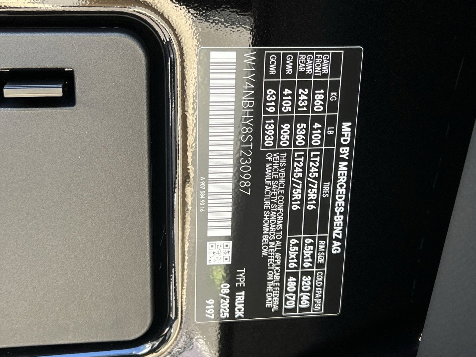 2025 Mercedes-Benz Sprinter 2500 Cargo 144 WB