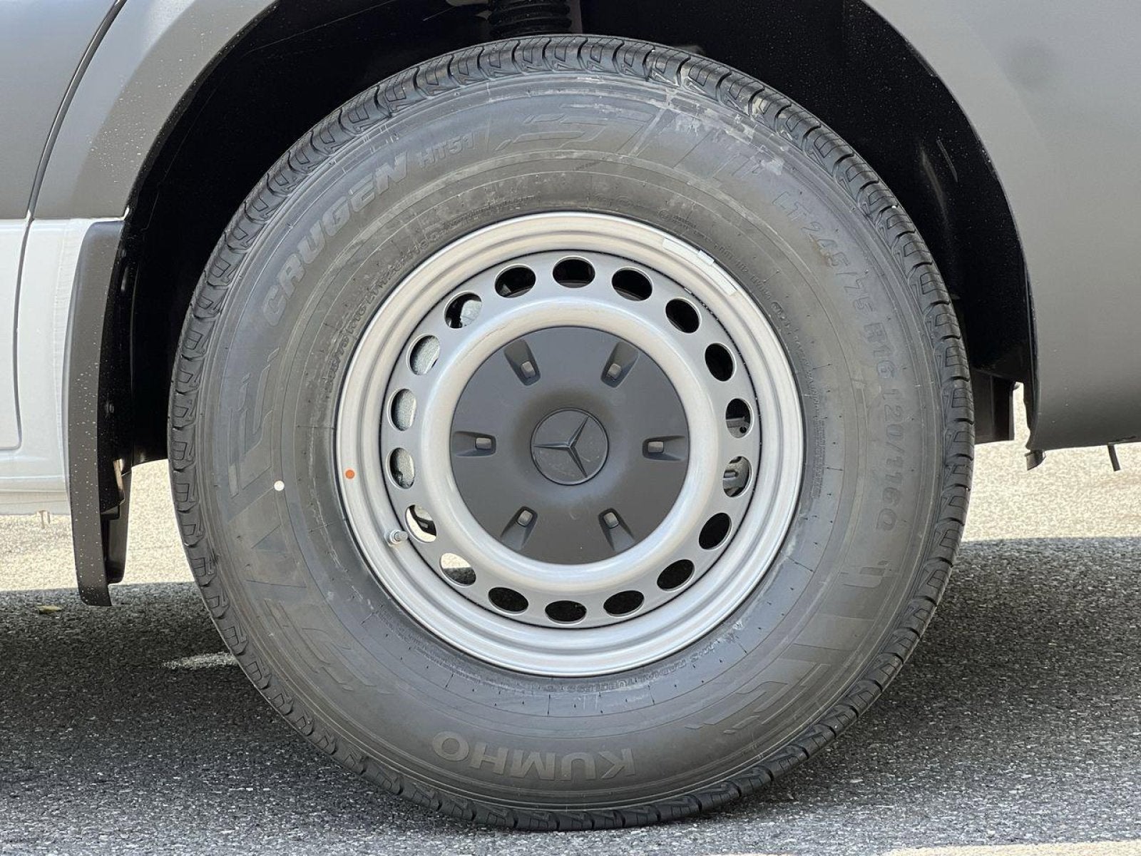 2025 Mercedes-Benz Sprinter 2500 Cargo 144 WB