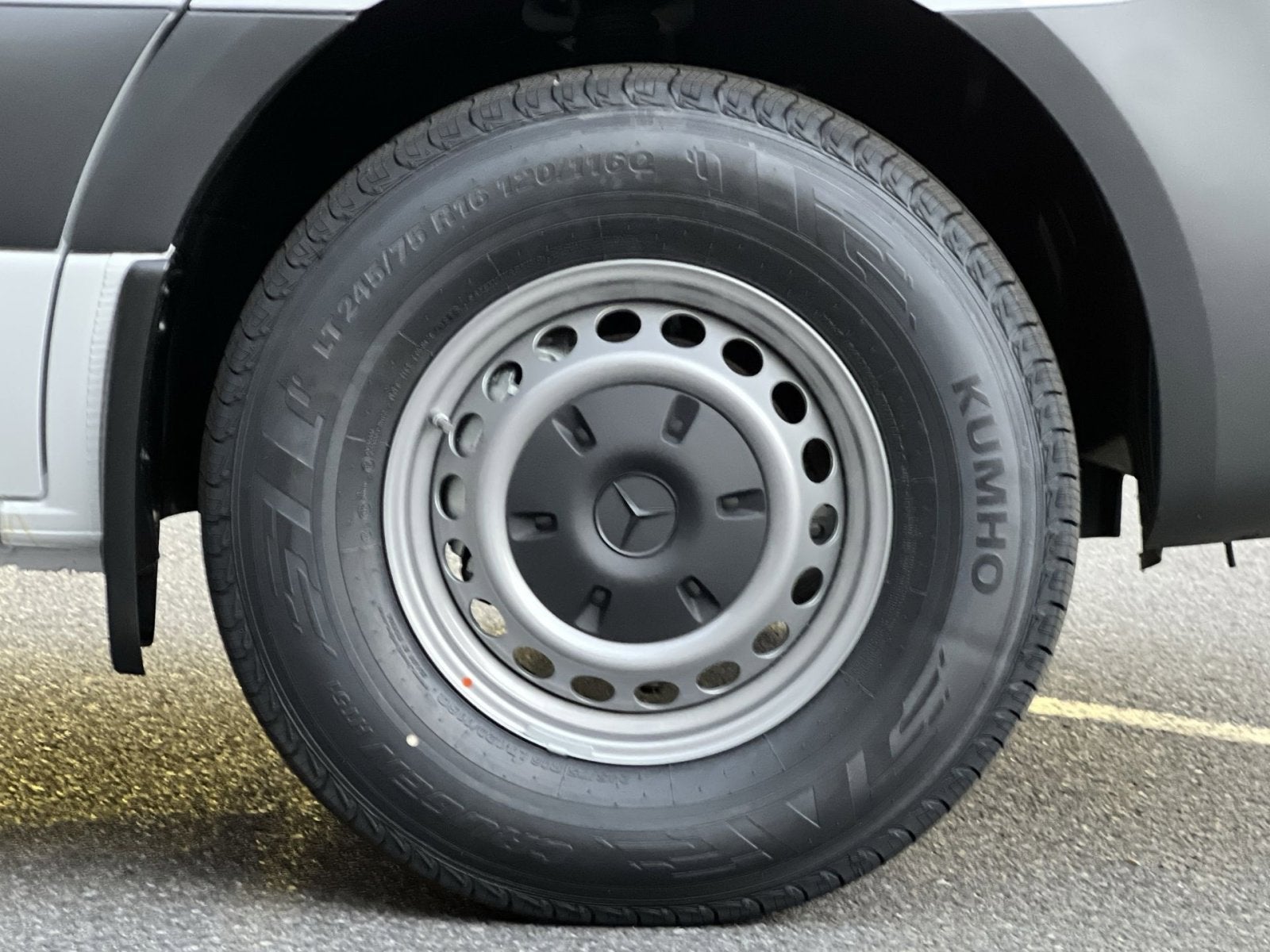 2026 Mercedes-Benz Sprinter 2500 Cargo 144 WB