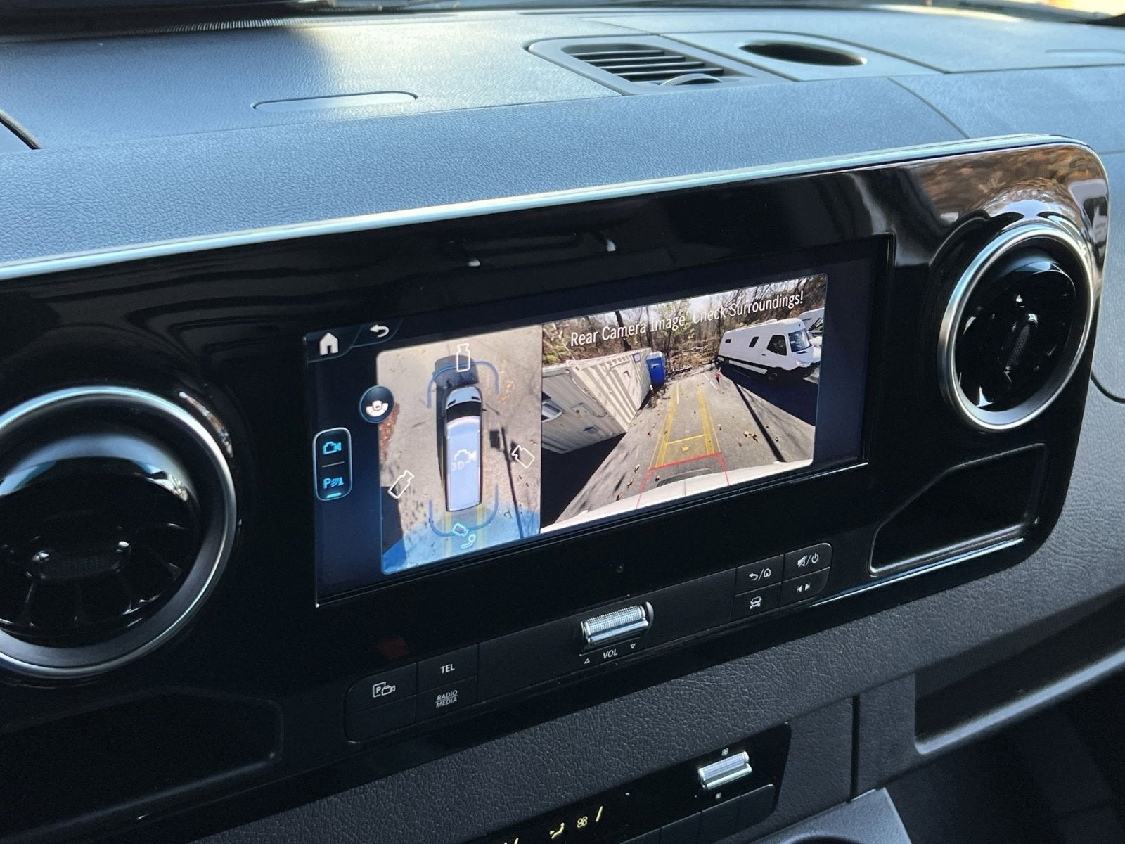 2026 Mercedes-Benz Sprinter 2500 Cargo 144 WB