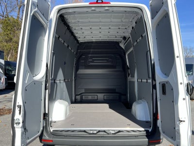 2026 Mercedes-Benz Sprinter 2500 Cargo 144 WB