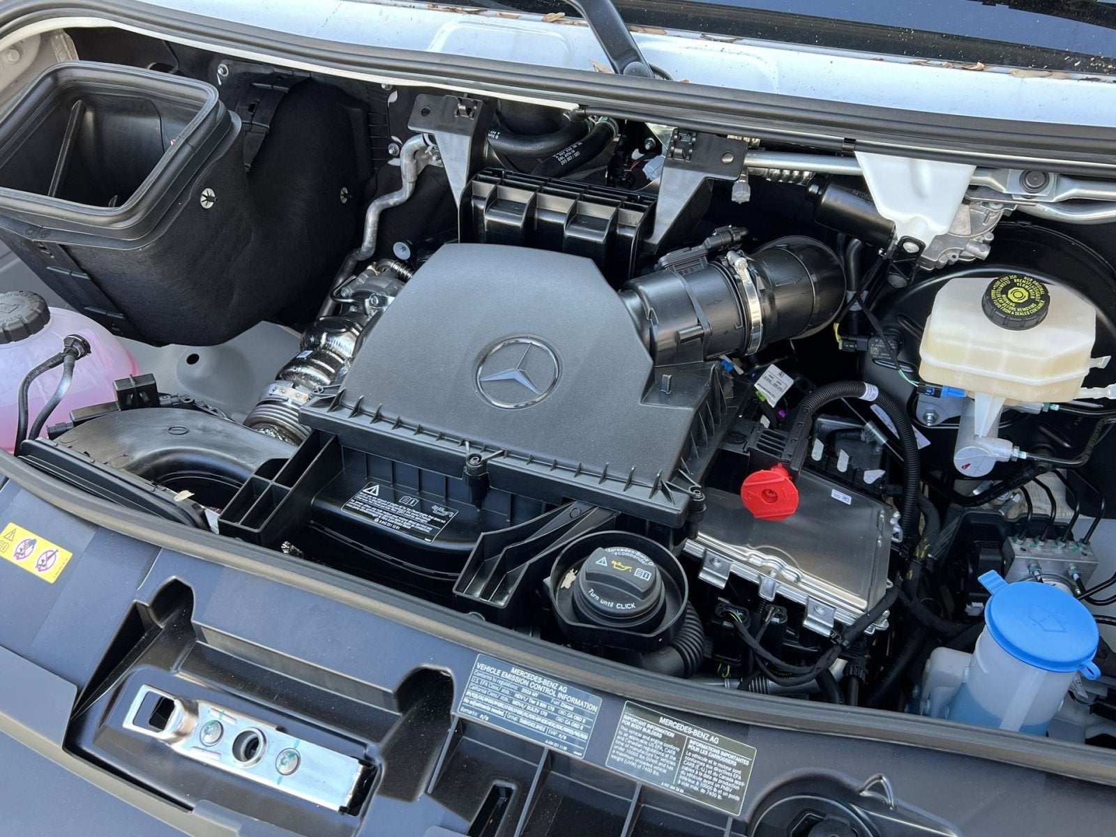 2026 Mercedes-Benz Sprinter 2500 Cargo 144 WB