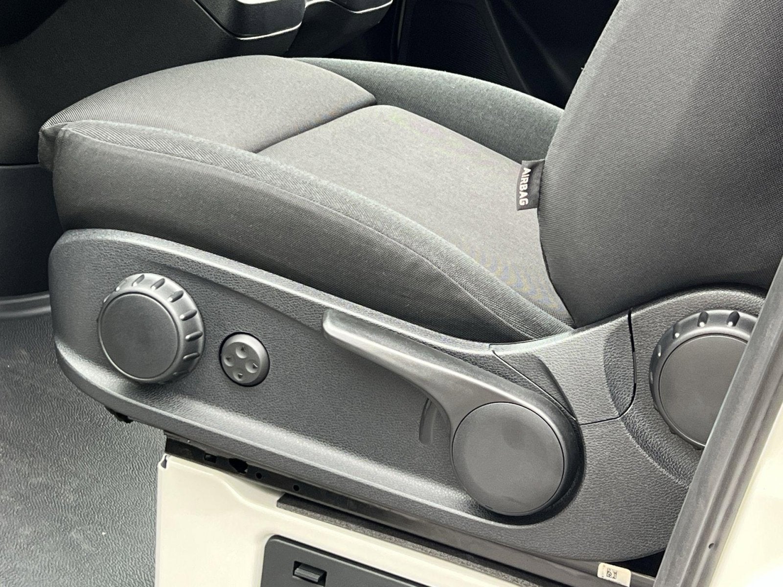 2025 Mercedes-Benz Sprinter 2500 Cargo 144 WB