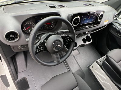 2025 Mercedes-Benz Sprinter 2500 Cargo 144 WB