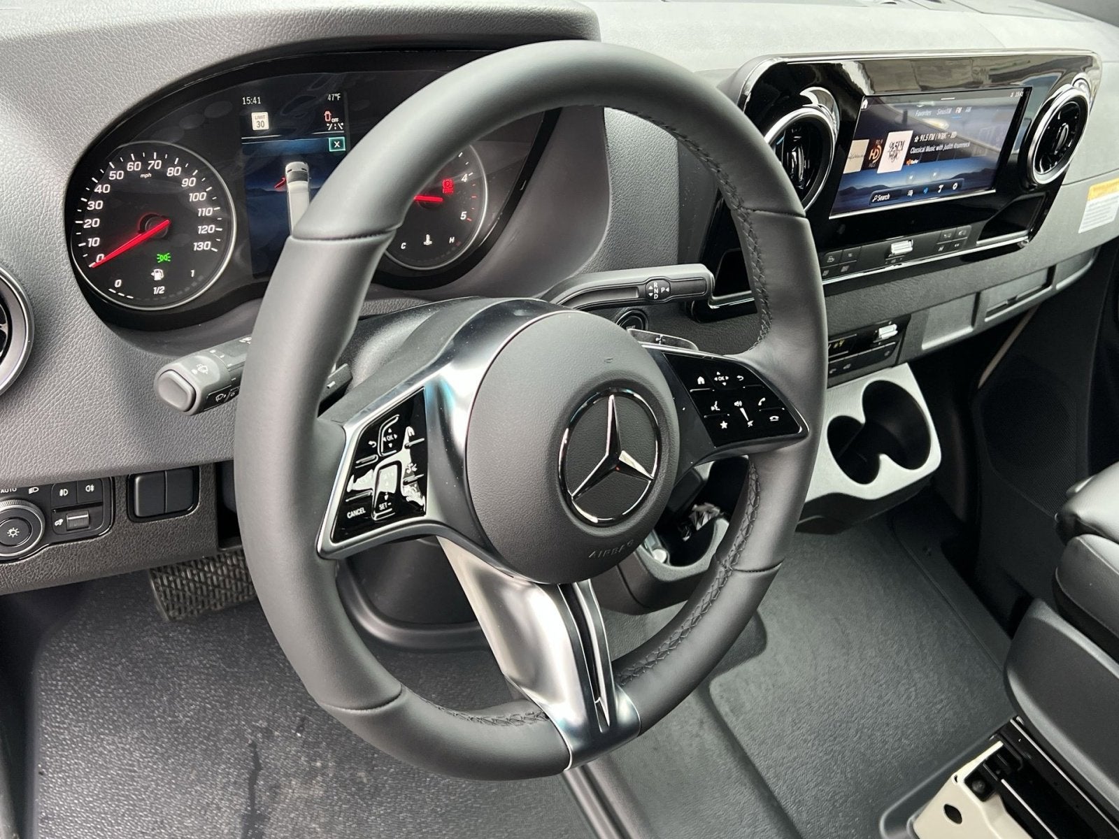 2026 Mercedes-Benz Sprinter 2500 Cargo 144 WB