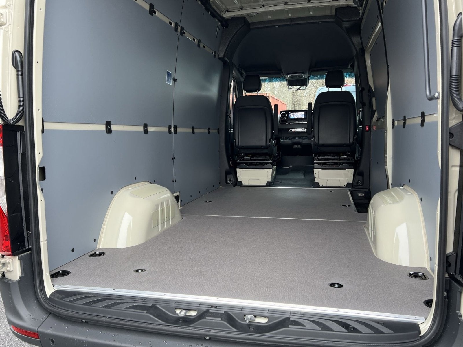 2026 Mercedes-Benz Sprinter 2500 Cargo 144 WB