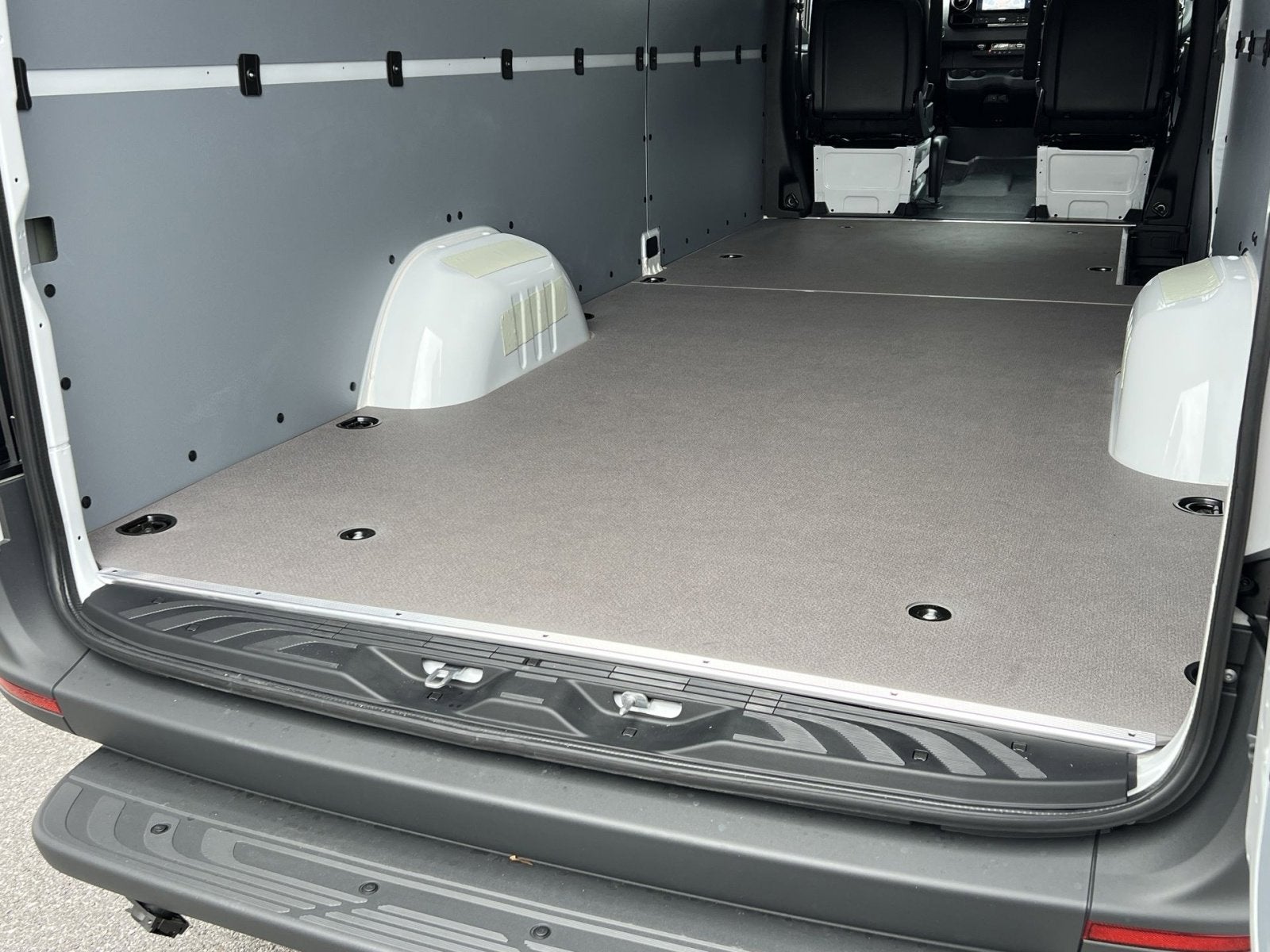 2026 Mercedes-Benz Sprinter 2500 Cargo 170 WB