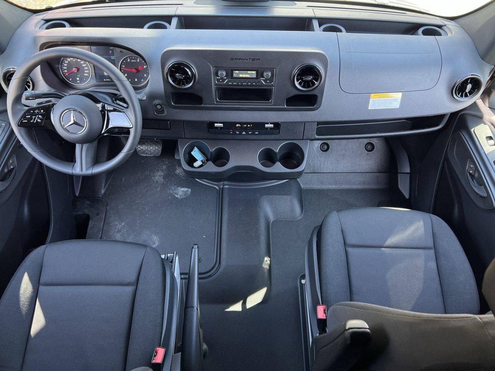 2025 Mercedes-Benz Sprinter 2500 Cargo 170 WB