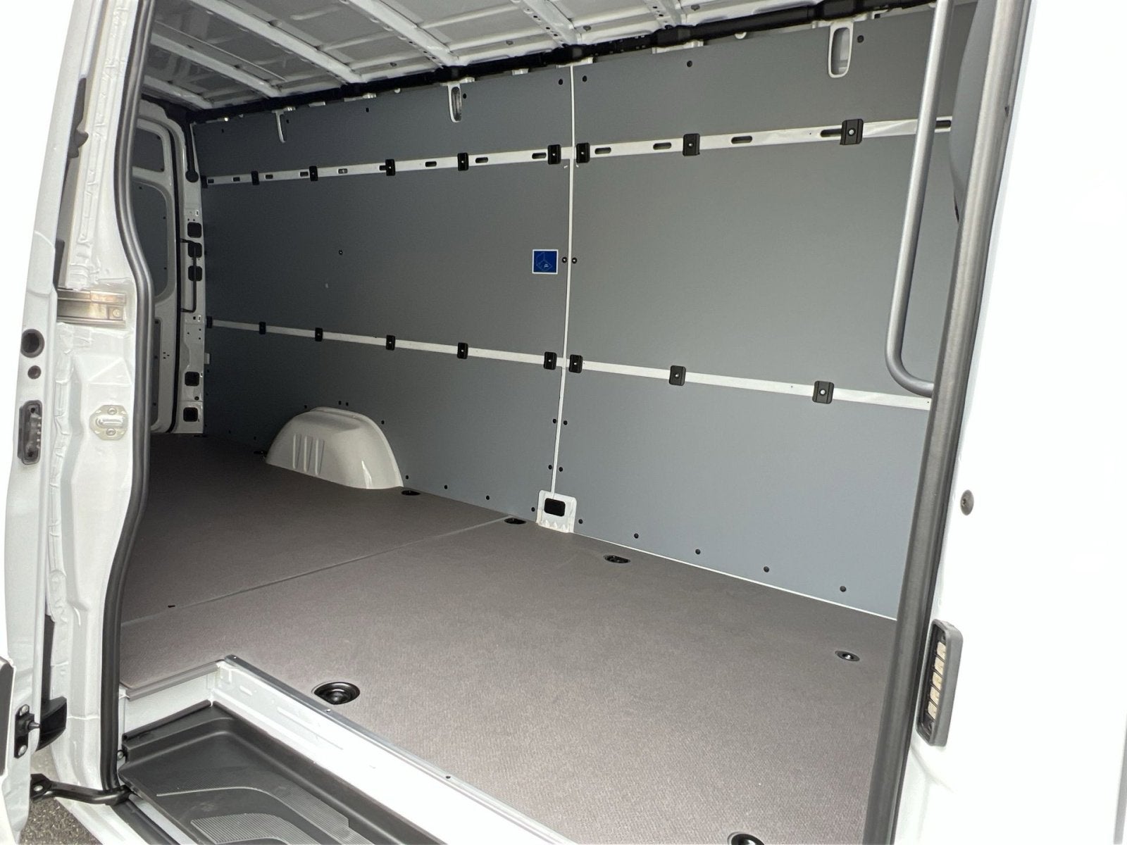 2026 Mercedes-Benz Sprinter 2500 Cargo 170 WB