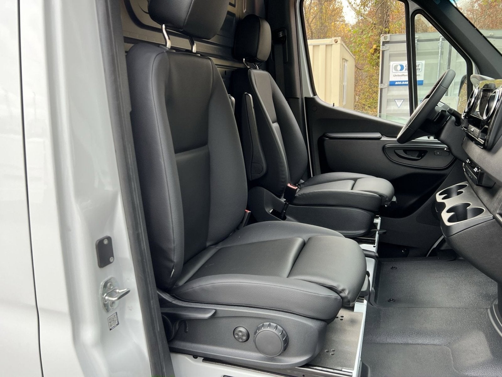 2026 Mercedes-Benz Sprinter 2500 Cargo 170 WB