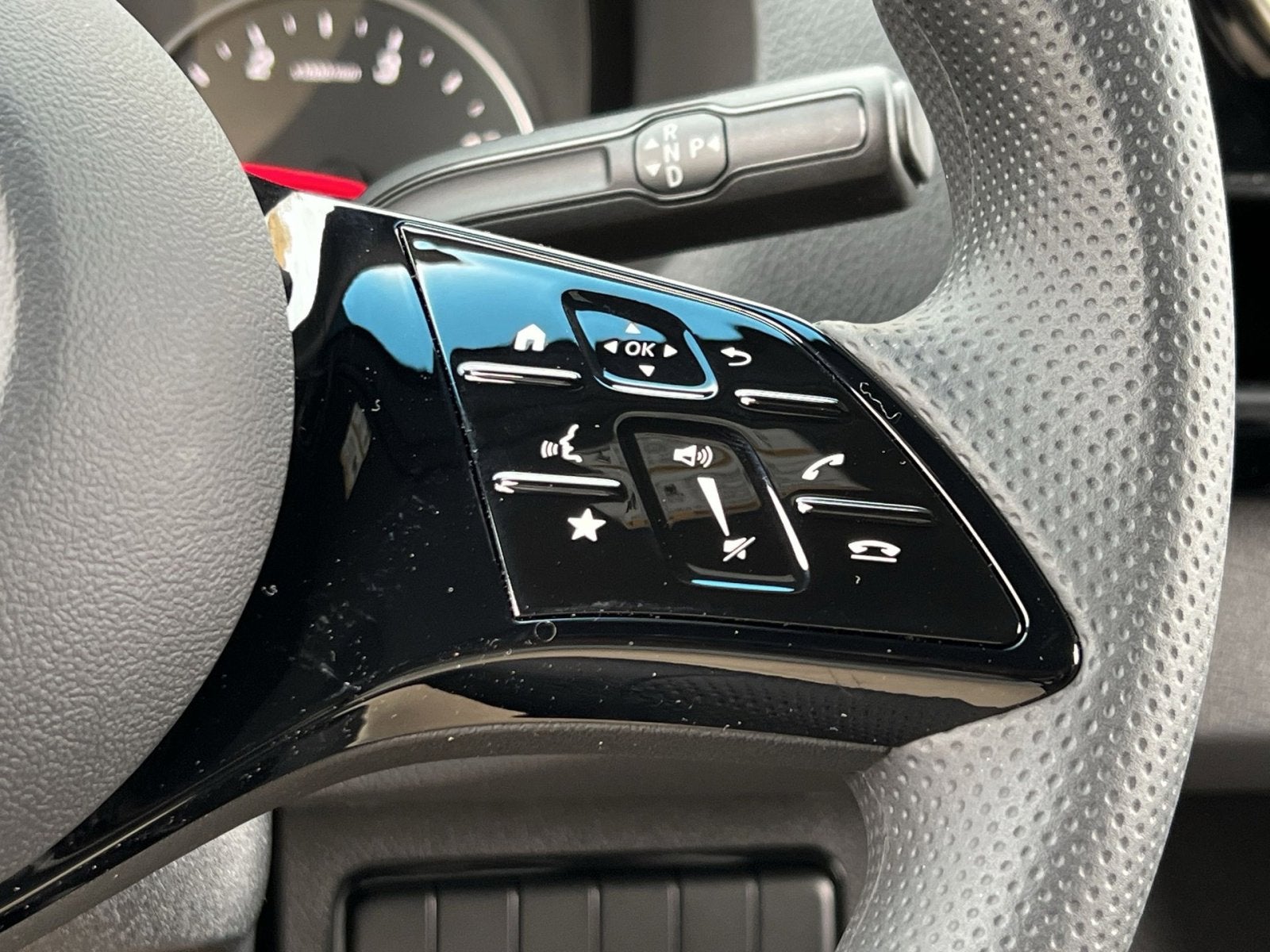 2026 Mercedes-Benz Sprinter 2500 Cargo 170 WB